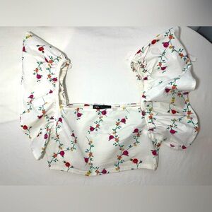zara floral crop top, ruffle sleeve